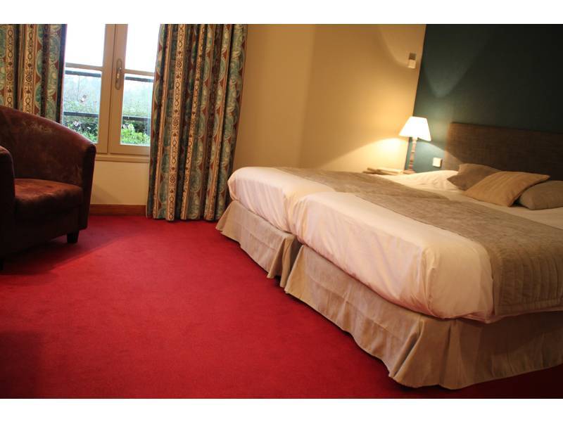 Hotel Le Domaine De Mombreux à Lumbres Extérieur photo